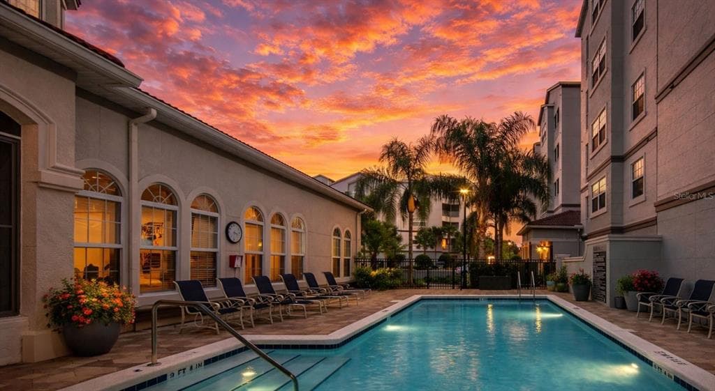4 MAGGIE LANE # Symphony, SARASOTA, FL 34232