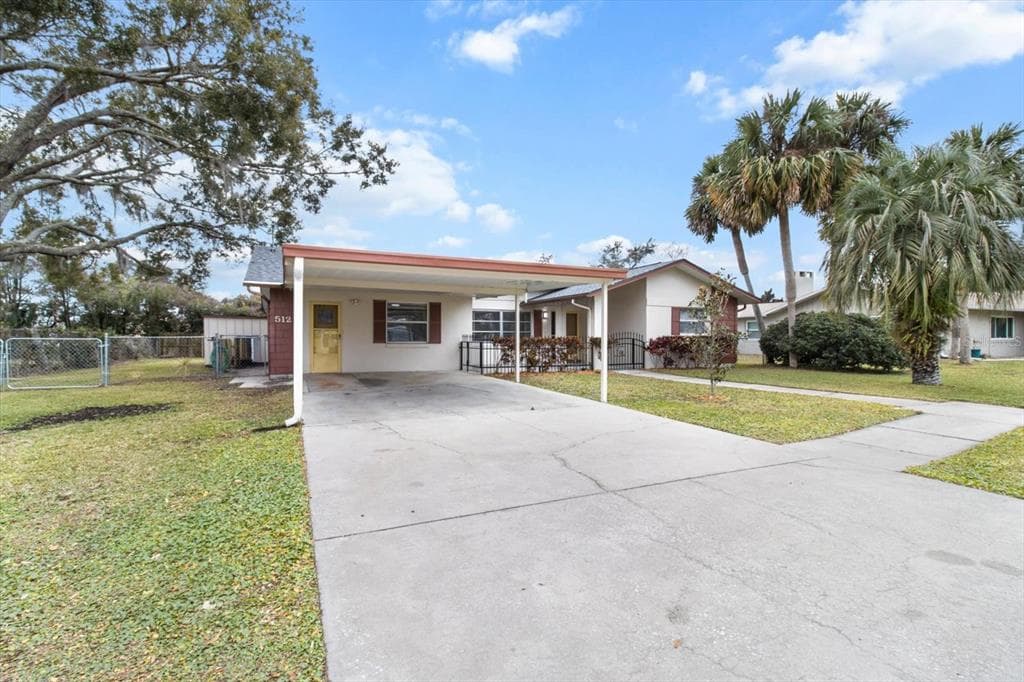 512 PARADISE POINT, CRYSTAL RIVER, FL 34429