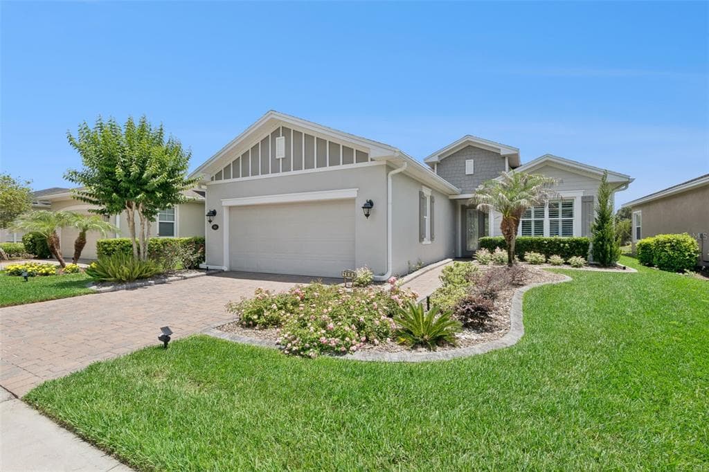 1689 VICTORIA GARDENS DRIVE, DELAND, FL 32724