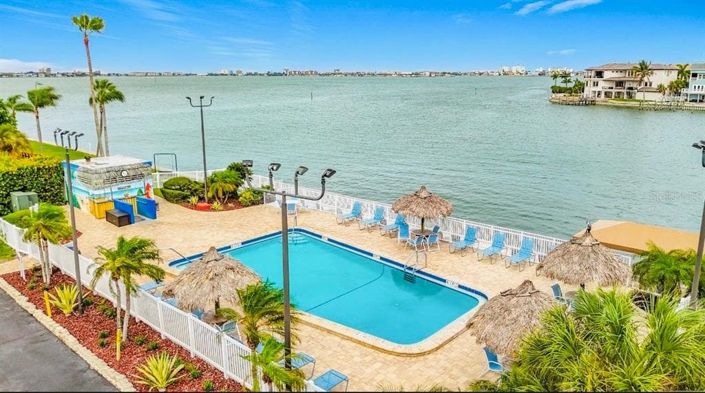 6025 SHORE BOULEVARD S # 106, GULFPORT, FL 33707
