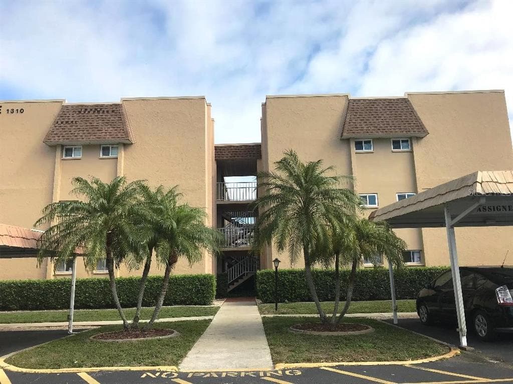 1310 GLEN OAKS DRIVE E # 385E, SARASOTA, FL 34232