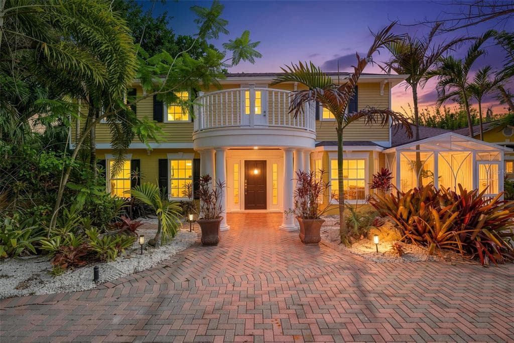 1821 OAK CREEK DRIVE, DUNEDIN, FL 34698