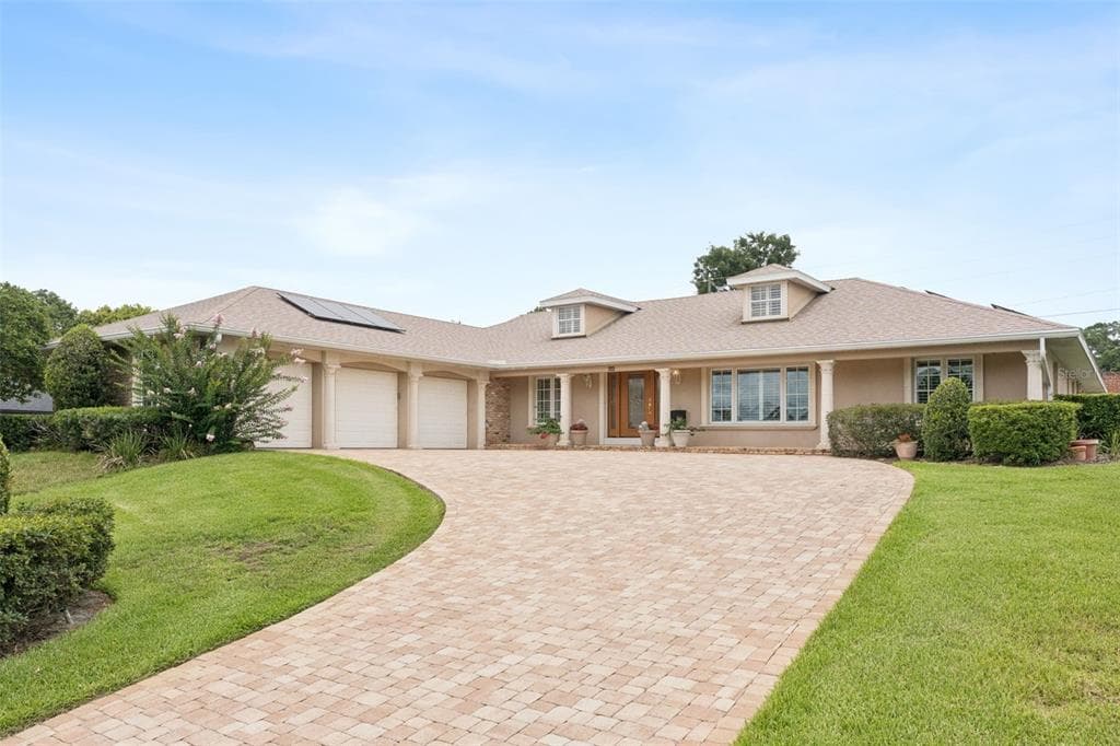 220 ROLLINGWOOD TRAIL, ALTAMONTE SPRINGS, FL 32714