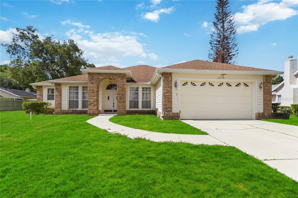 1572 HUNTERS STAND RUN, OVIEDO, FL 32765