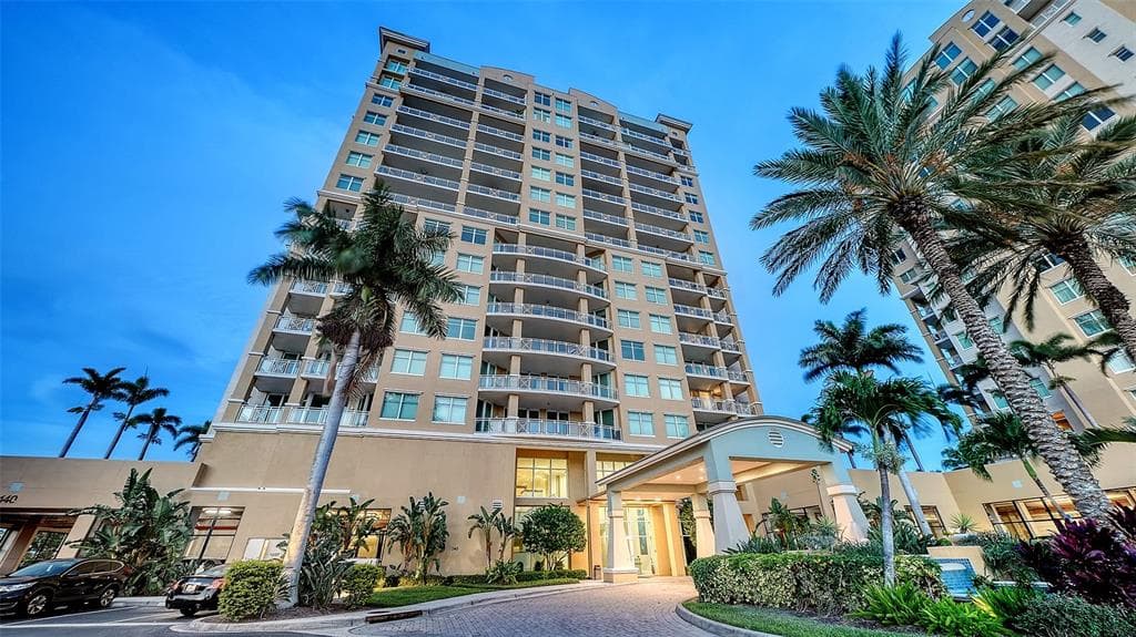 140 RIVIERA DUNES WAY # 1204, PALMETTO, FL 34221