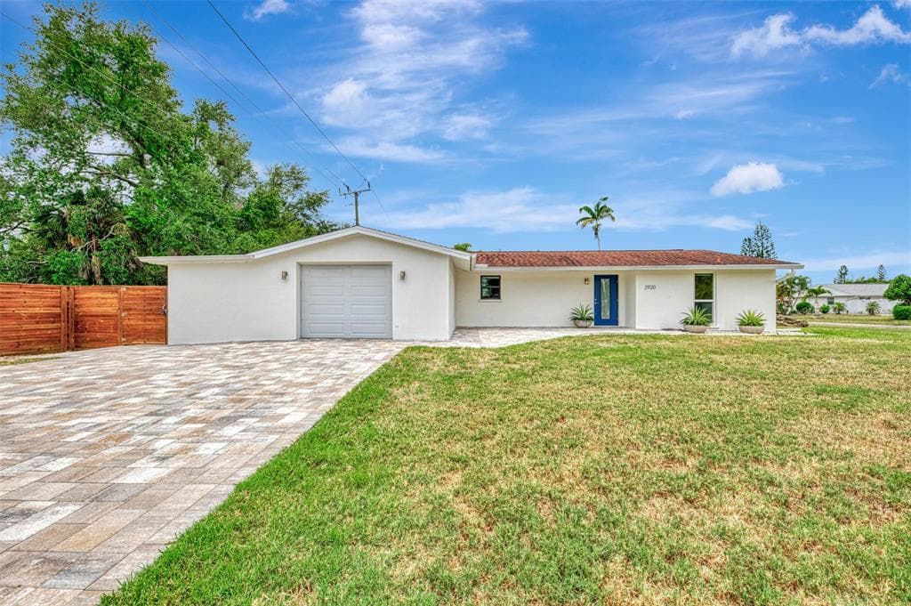 2920 GULF GATE DRIVE, SARASOTA, FL 34231