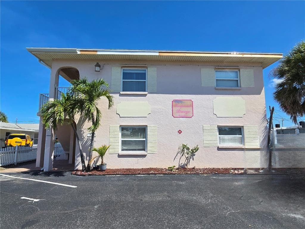 525 73RD AVENUE # 2, ST PETE BEACH, FL 33706