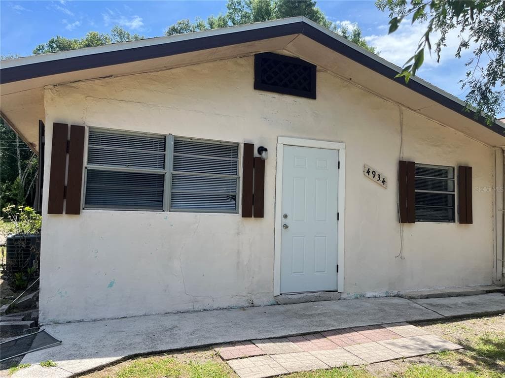 4934 ADDESSI LOOP, LAND O LAKES, FL 34638