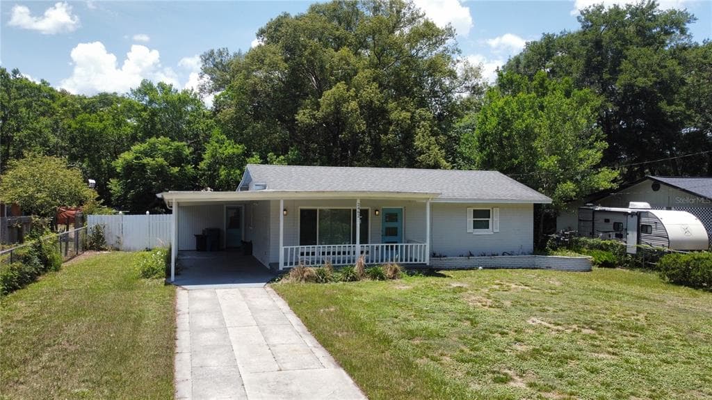 2462 HARVARD ROAD, DELAND, FL 32724