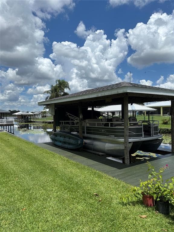121 DAISY LANE, LAKE PLACID, FL 33852