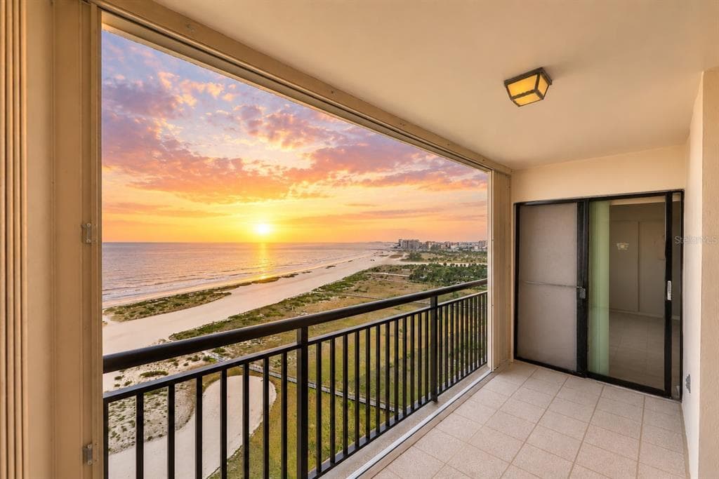 1270 GULF BOULEVARD # 1706, CLEARWATER BEACH, FL 33767