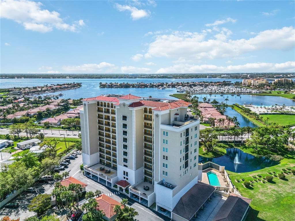 501 HABEN BOULEVARD # 605, PALMETTO, FL 34221