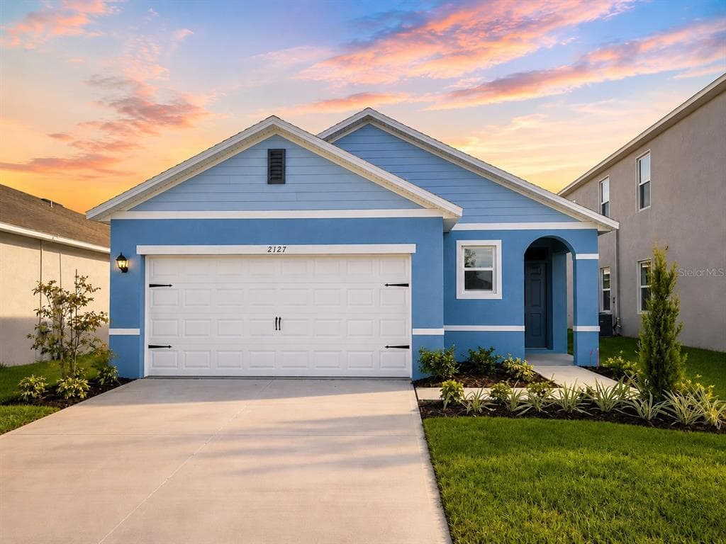 2127 DESERT ROSE DRIVE, DAVENPORT, FL 33837