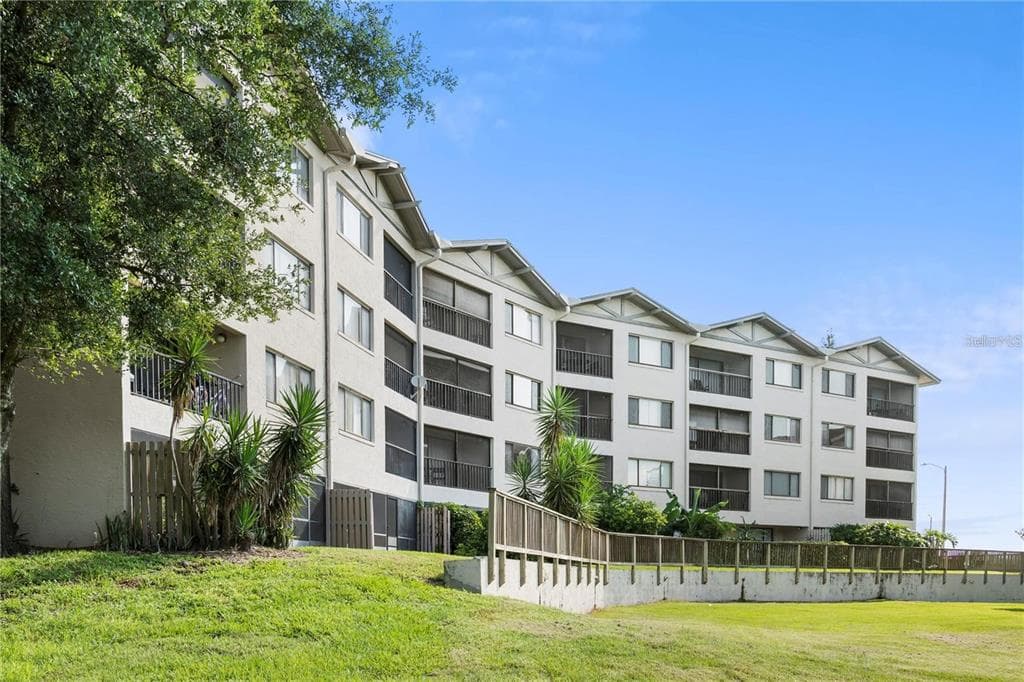 1054 LOTUS COVE COURT # 633, ALTAMONTE SPRINGS, FL 32714
