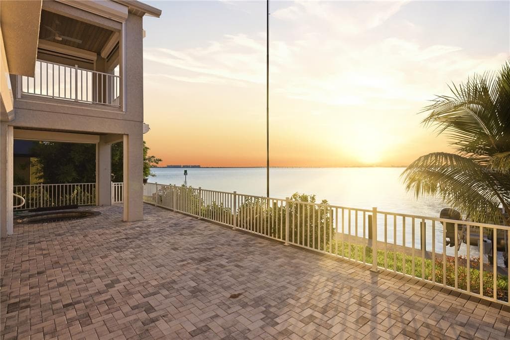 2139 PALM TREE DRIVE, PUNTA GORDA, FL 33950