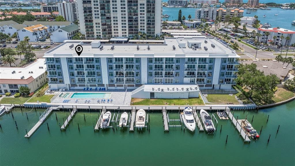 415 ISLAND WAY # 502, CLEARWATER BEACH, FL 33767