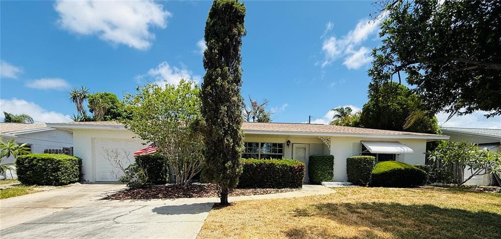 11537 63RD AVENUE, SEMINOLE, FL 33772