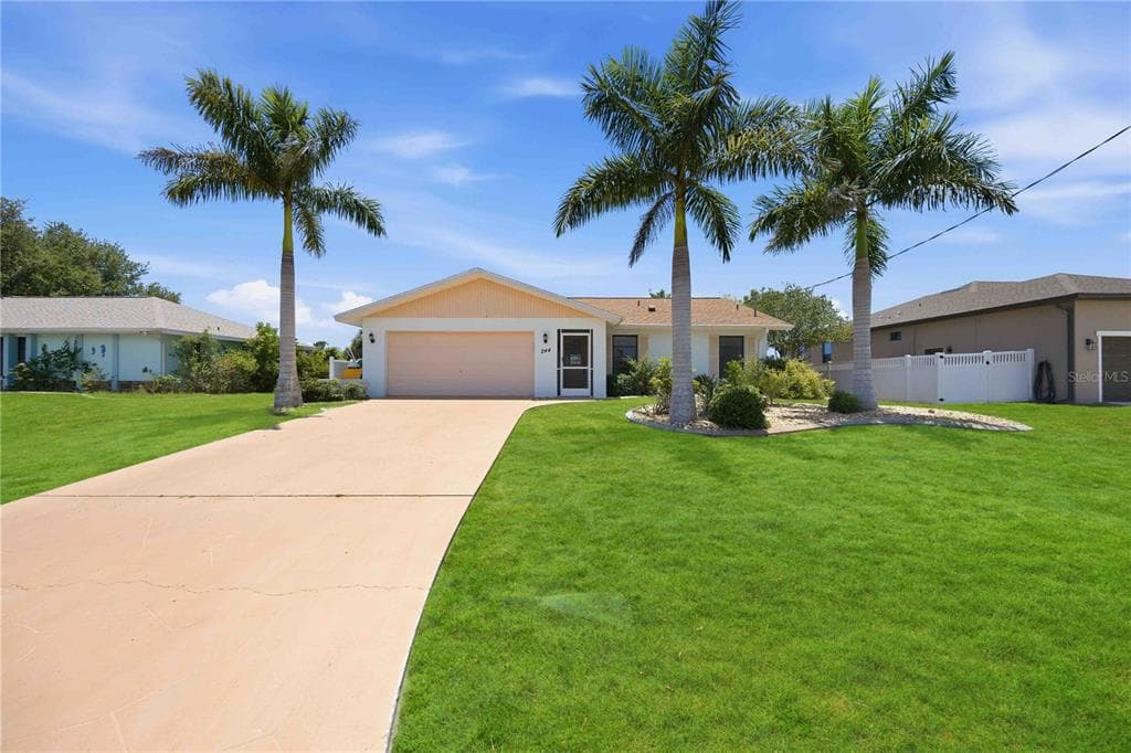 244 MARK TWAIN LANE, ROTONDA WEST, FL 33947