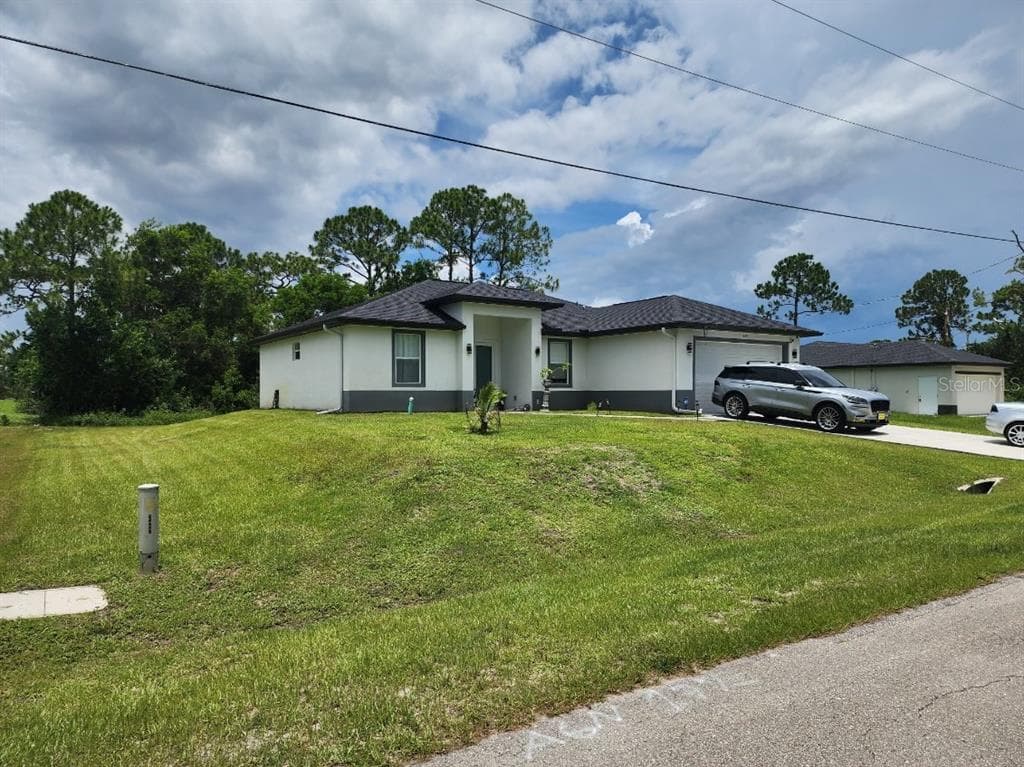 1405 UNICE AVENUE N, LEHIGH ACRES, FL 33971