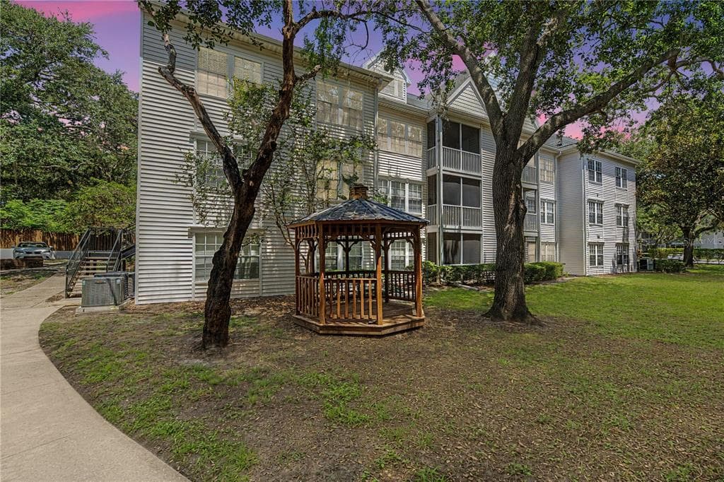 3266 HAVILAND COURT # 303, PALM HARBOR, FL 34684