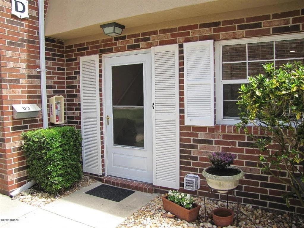 2200 S PALMETTO AVENUE # D030, DAYTONA BEACH, FL 32119