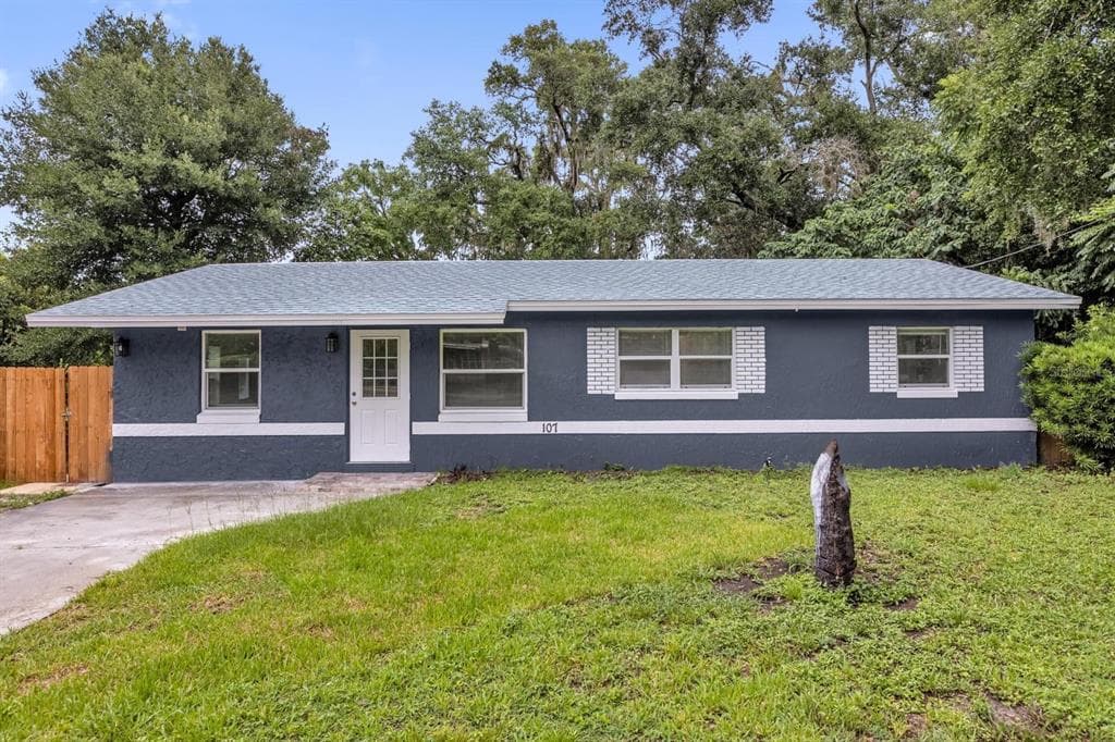 107 FORD AVENUE, ALTAMONTE SPRINGS, FL 32701