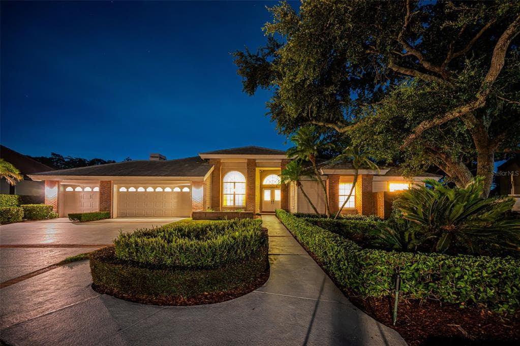 4995 CAMBERLEY LANE, OLDSMAR, FL 34677
