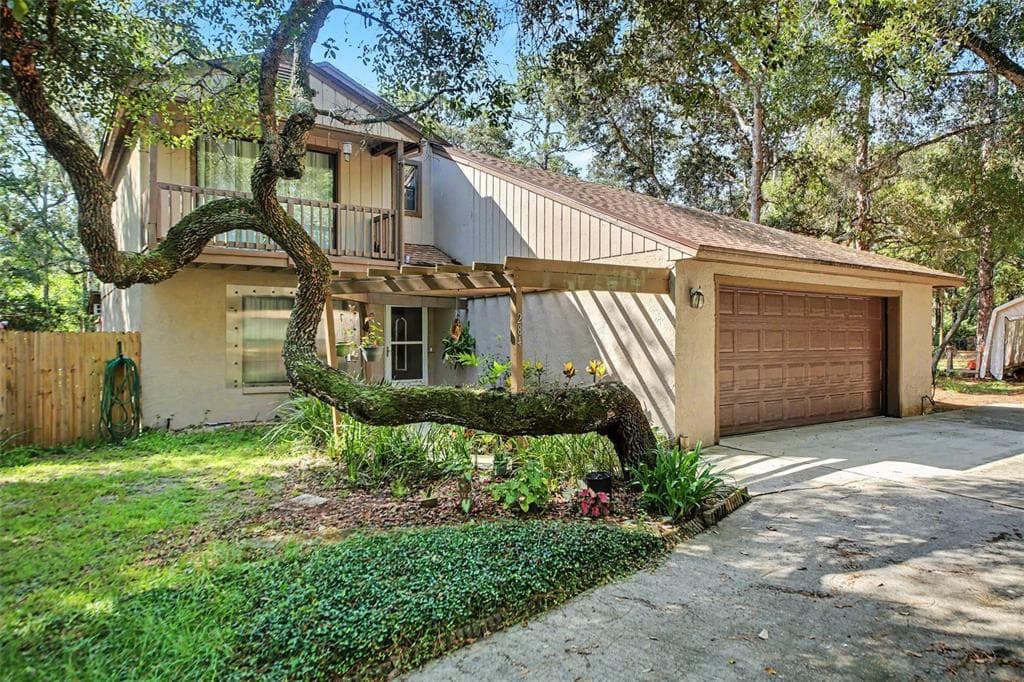 284 CLEARVIEW ROAD, OVIEDO, FL 32766