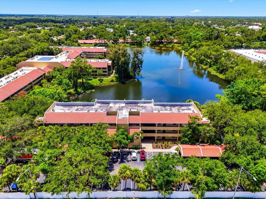 4540 BEE RIDGE ROAD # 175, SARASOTA, FL 34233