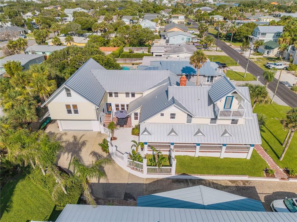 315 DUE EAST STREET, NEW SMYRNA BEACH, FL 32169