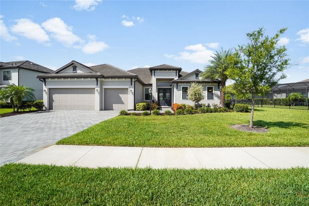 16228 TRADEWIND TERRACE, LAKEWOOD RANCH, FL 34211