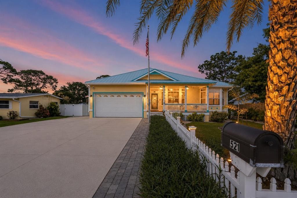 521 S PENINSULA AVENUE, NEW SMYRNA BEACH, FL 32169