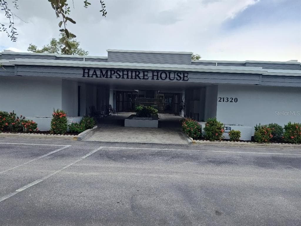 21320 BRINSON AVENUE # 105, PORT CHARLOTTE, FL 33952