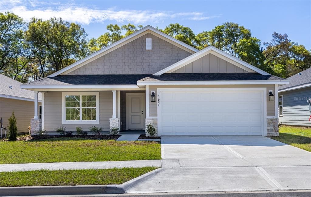 17766 NW 168TH ROAD, ALACHUA, FL 32615