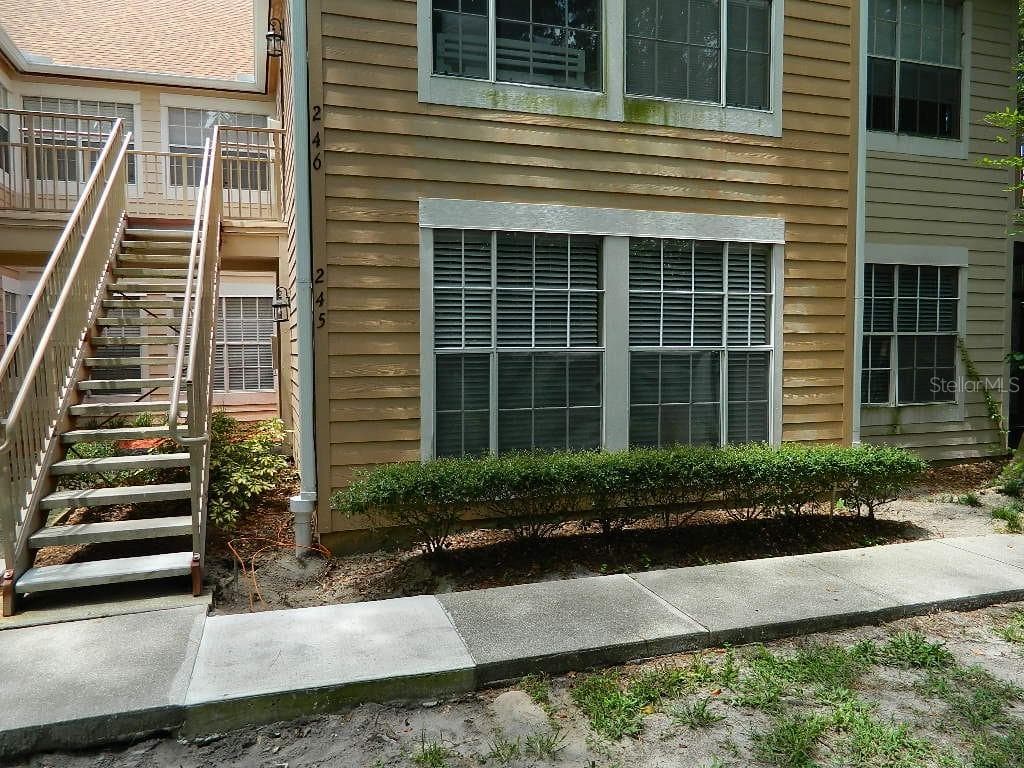 672 ROARING DRIVE # 245, ALTAMONTE SPRINGS, FL 32714