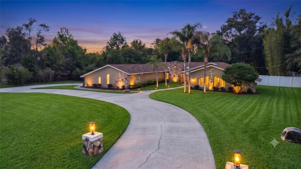 7487 RIVER COUNTRY DRIVE, WEEKI WACHEE, FL 34607
