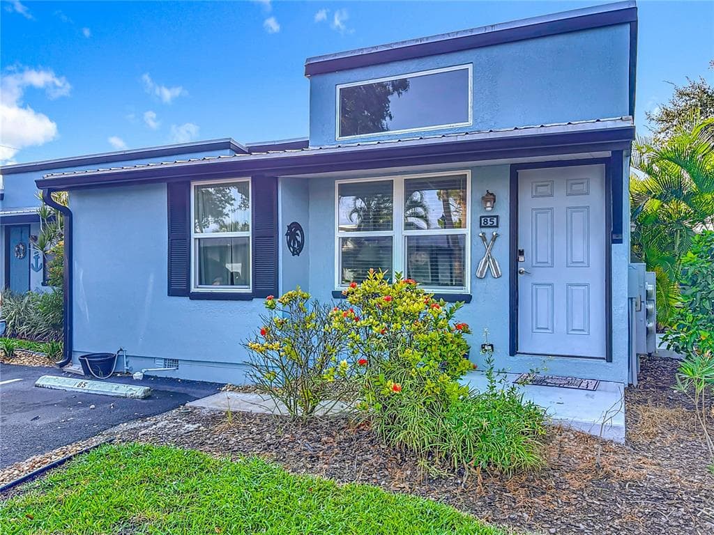 85 HEATHER POINT COURT # 850, NEW SMYRNA BEACH, FL 32169