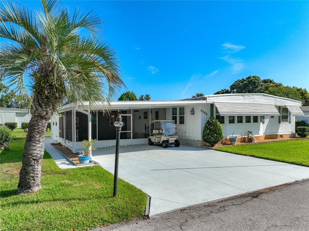 1925 BROOKSIDE DRIVE, MOUNT DORA, FL 32757