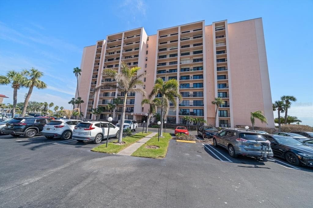 51 ISLAND WAY # 705, CLEARWATER BEACH, FL 33767