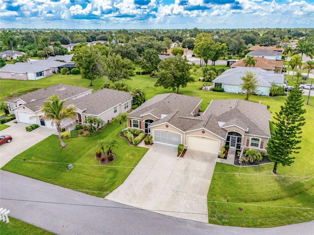 1351 HEDGEWOOD CIRCLE, NORTH PORT, FL 34288