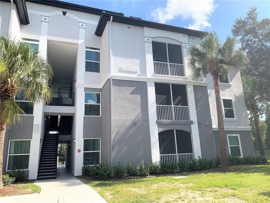 5617 LEGACY CRESCENT PLACE # 201, RIVERVIEW, FL 33578