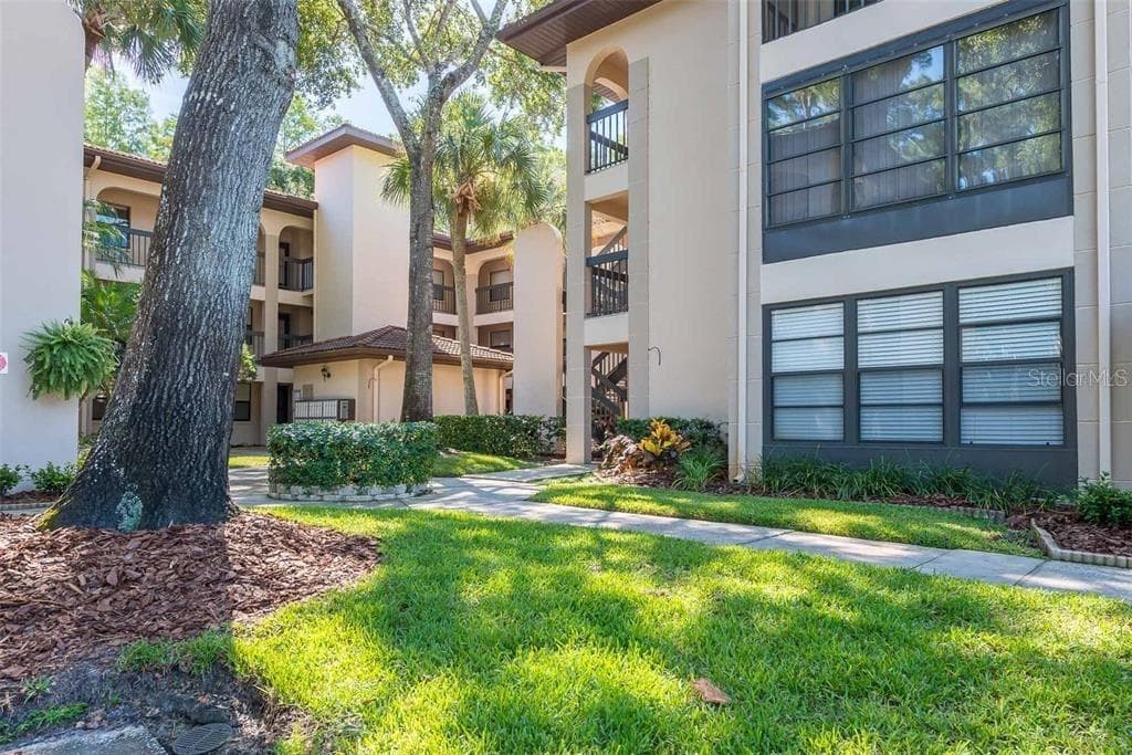 3399 MERMOOR DRIVE # 206, PALM HARBOR, FL 34685