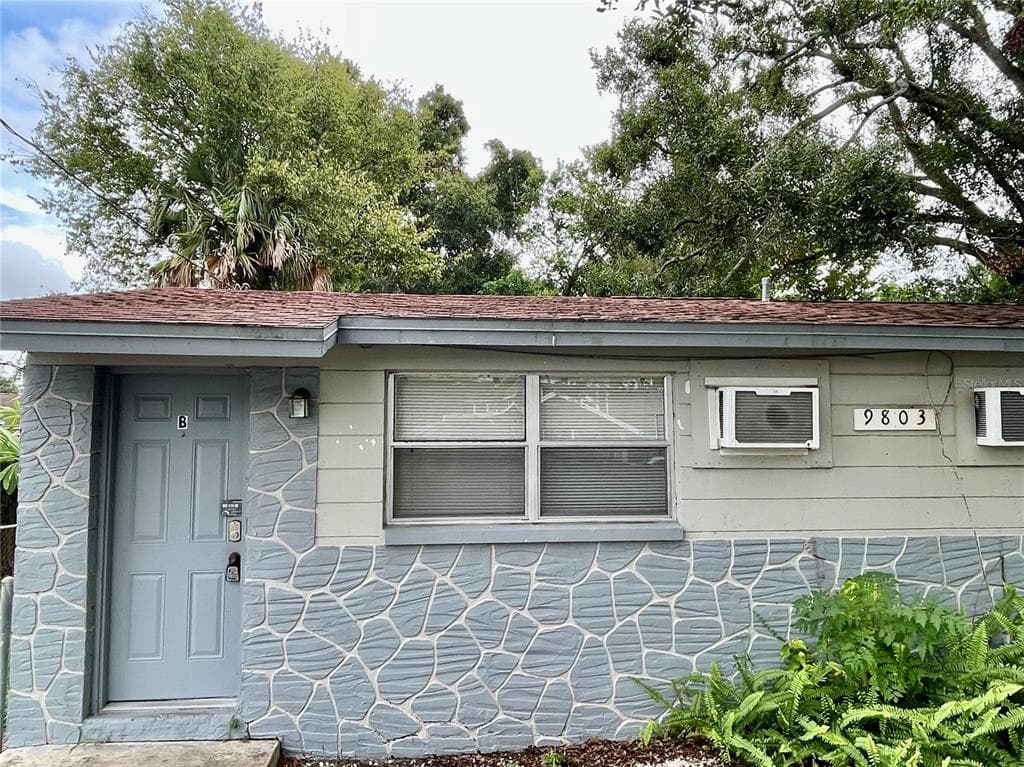 9803 N 11TH STREET # B, TAMPA, FL 33612