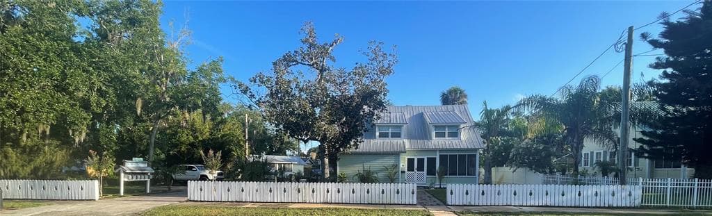 305 MARY AVENUE, NEW SMYRNA BEACH, FL 32168