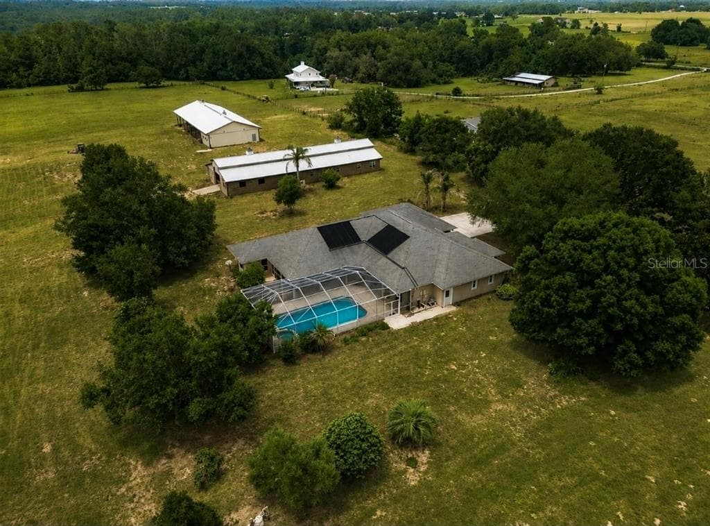 24087 TWISTER LANE, BROOKSVILLE, FL 34602