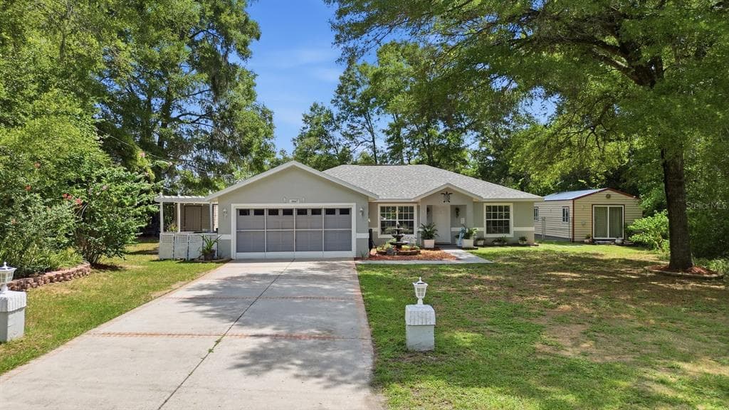 8667 N UPLAND DRIVE, CITRUS SPRINGS, FL 34434