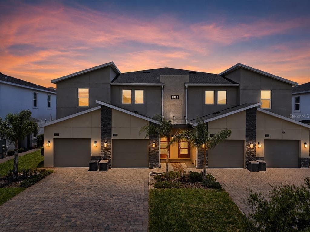8895 CABOT CLIFFS DRIVE # 103, DAVENPORT, FL 33896