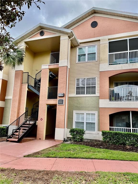 1939 SUMMER CLUB APT DRIVE # 315, OVIEDO, FL 32765