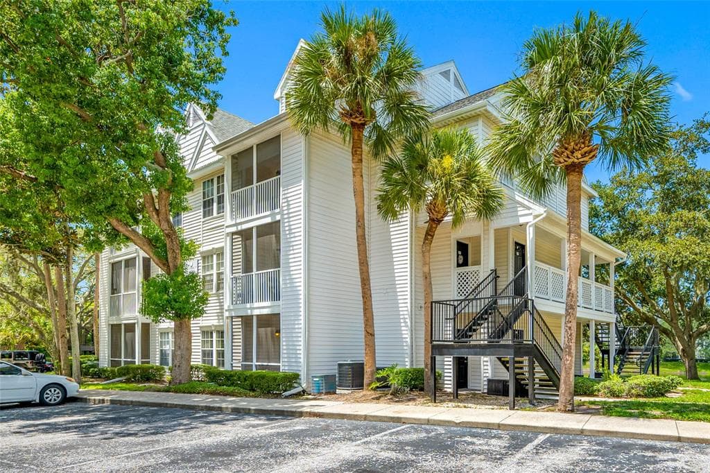 3300 HAVILAND COURT # 104, PALM HARBOR, FL 34684