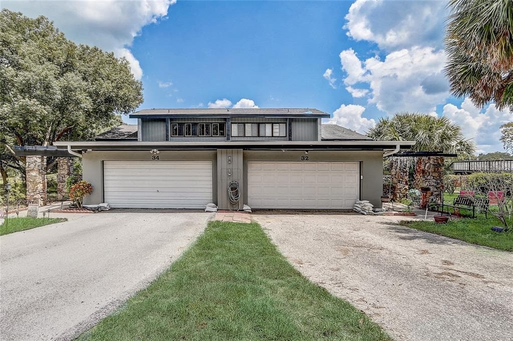 32 NOTTINGHAM WAY, HAINES CITY, FL 33844